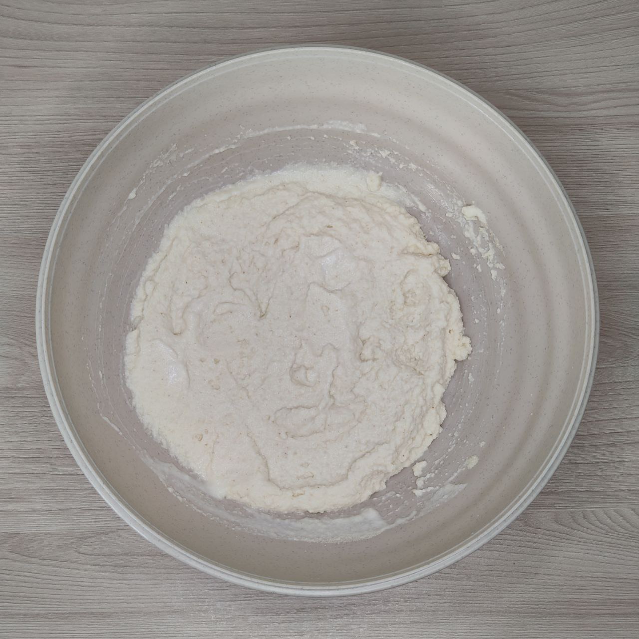 Пирог "Зебра" с манной крупой на кефире
